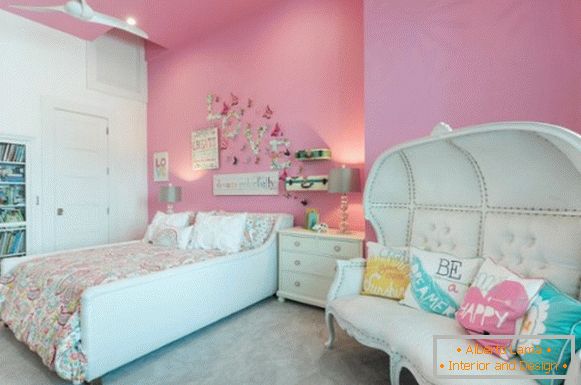 design interior al unei camere pentru copii pentru o fată фото