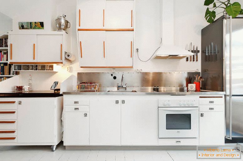 Bucătărie a unui mic apartament în Suedia