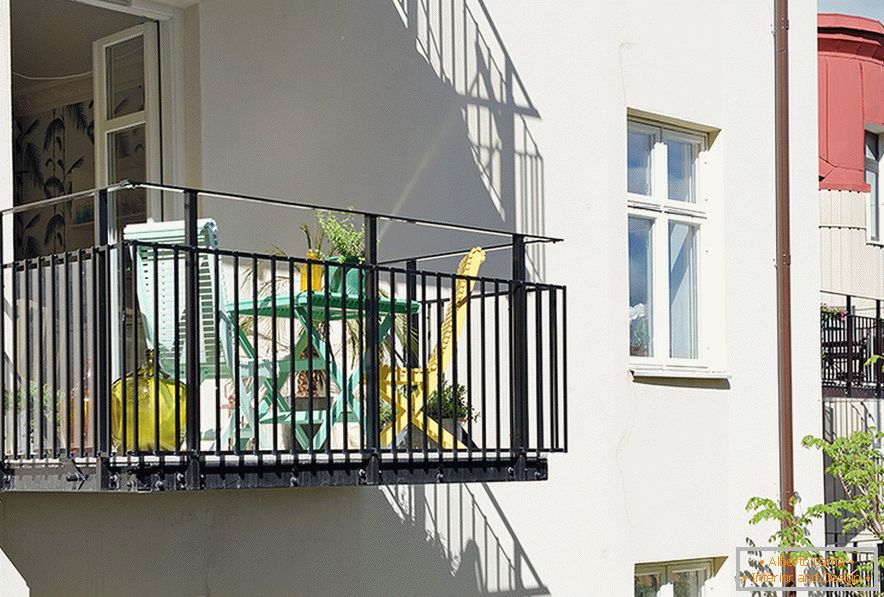 Balcon de apartament cu o cameră în Gothenburg