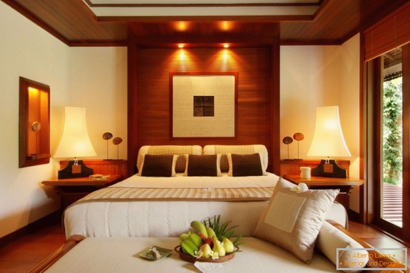 Interiorul camerei Clasa de lux în hotelul Tanjong Jara Resort