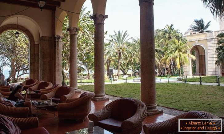 Relaxați-vă la Hotel Nacional de Cuba