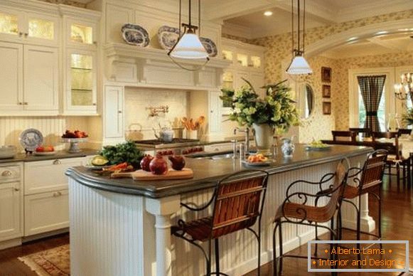 Cameră de bucătărie albă în stilul țării - design clasic