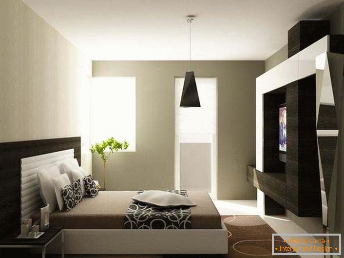 Dormitorul în stil de înaltă tehnologie poate fi, de asemenea, confortabil și de familie-cald, principalul lucru este de a alege culoarea potrivită.