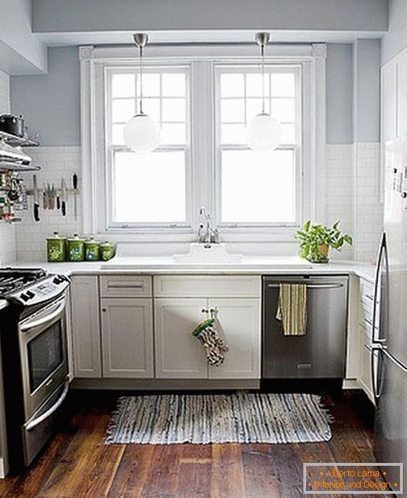 Bucătărie în culoarea alb-gri