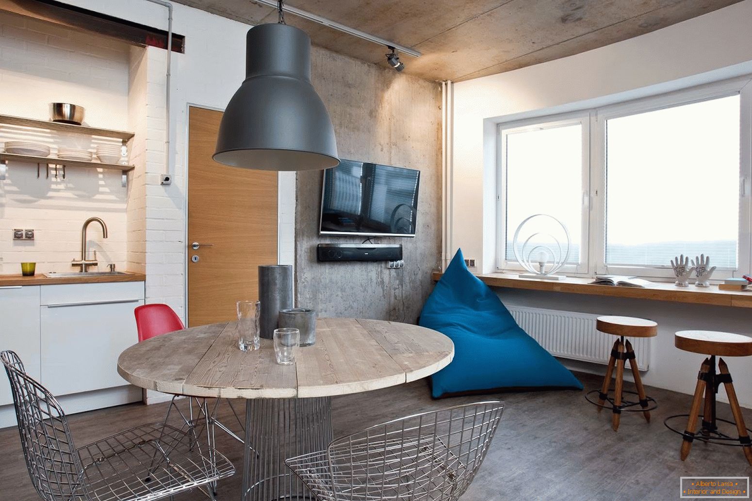 Sala de mese a apartamentelor de studio de design din Rusia