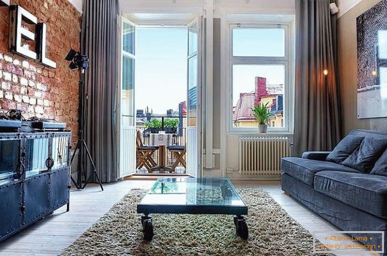 Camera de zi elegantă a unui mic apartament în Suedia