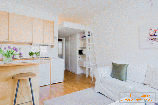 Apartament studio cu culoare albă