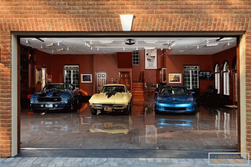 Interior elegant al garajului