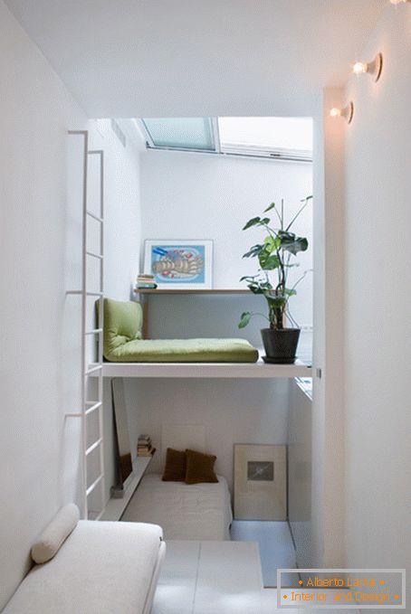Interiorul unui apartament foarte mic din Madrid