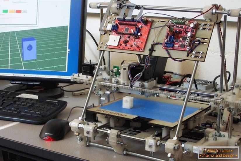 Prototip 3D imprimanta pentru imprimarea produselor alimentare