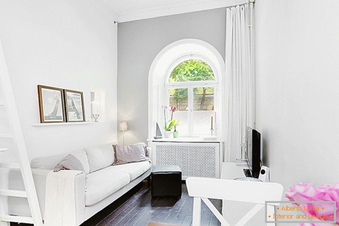 Interiorul apartamentului este de 17 metri pătrați în minimalismul scandinav