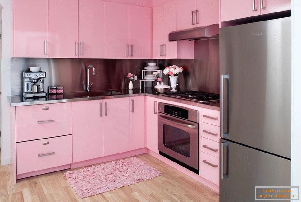 Fațadele roz ale bucătăriei