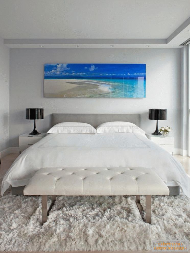 Dormitor elegant alb