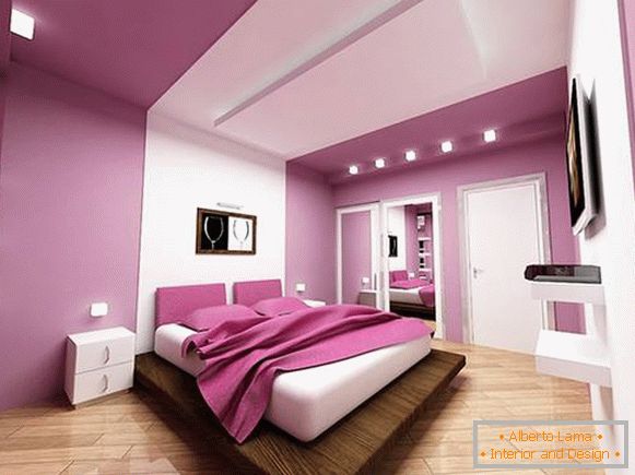 Design modern al dormitorului în culoarea liliacului luminos