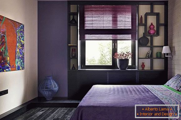 Dormitor în violet - un design foto cu un copac întunecat