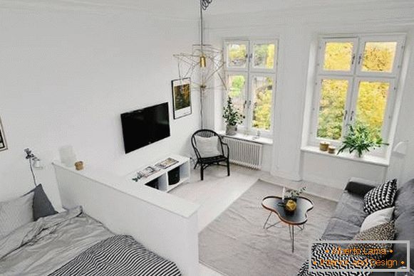 Apartament cu o cameră în stil scandinav - living și dormitor