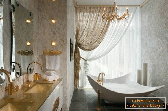 candelabru în baie în stil clasic, fotografia 17