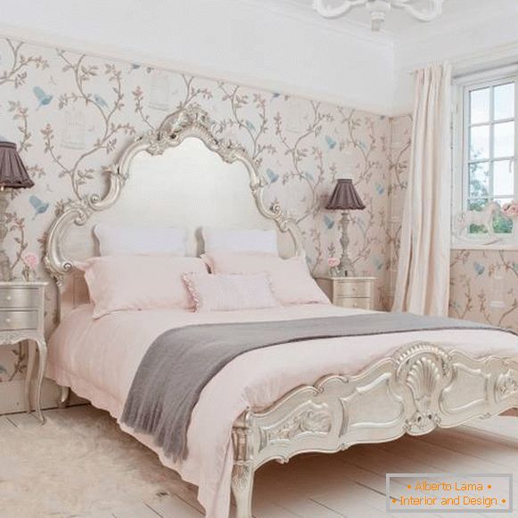 Cum de a alege perdele și tapet în stilul de Provence pentru un dormitor - fotografie
