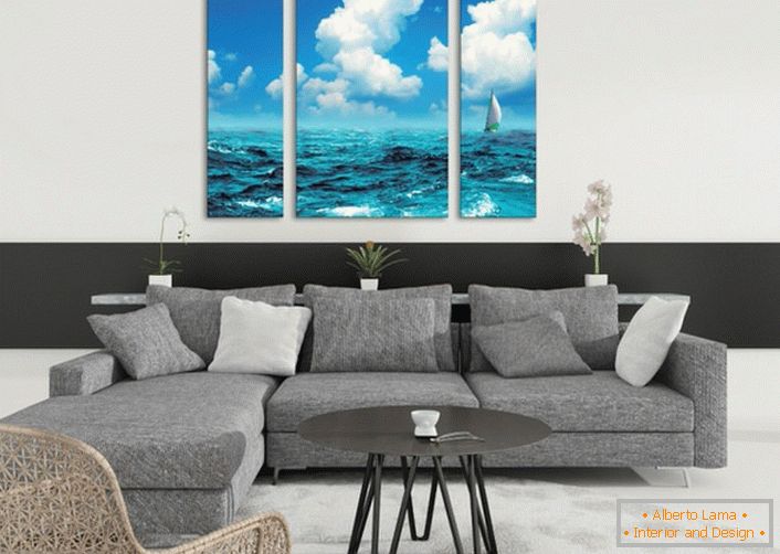 Picturile modulare cu imaginea marii fac ca situația din sufragerie să fie cât se poate de ușoară și de incitantă în timpul verii. 