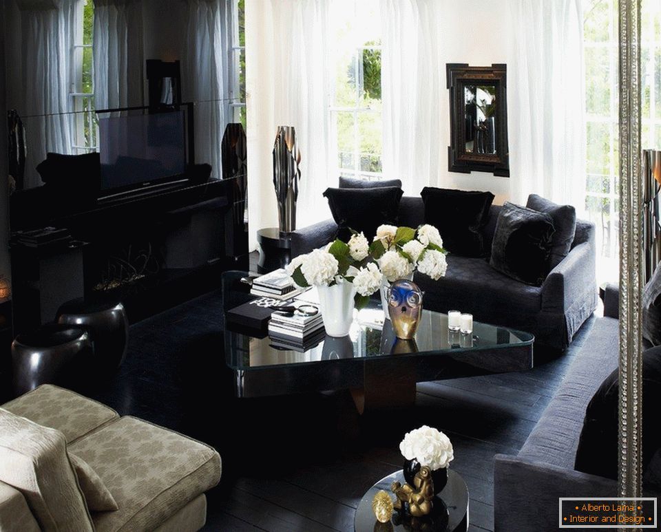 Podea neagră în interior cu mobilier negru