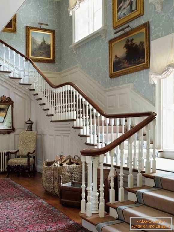 Design interior de case particulare - scări