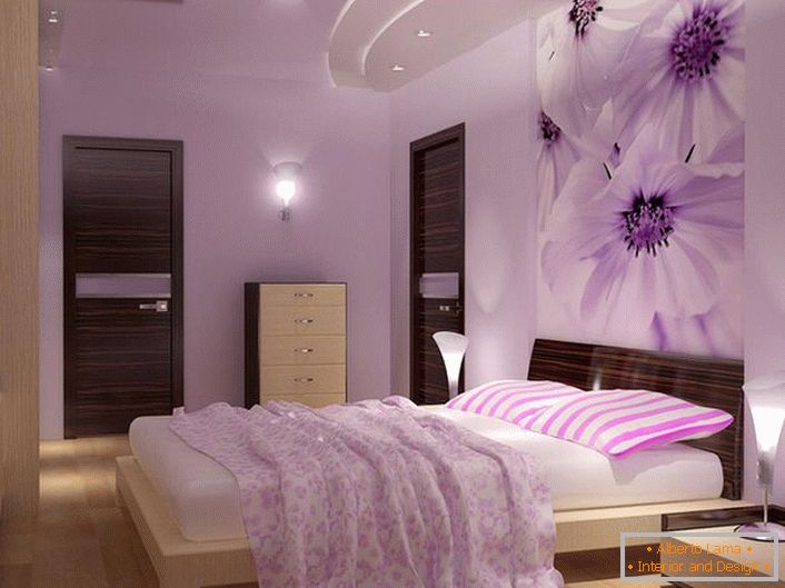 Culoarea violet-violet a camerei
